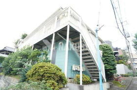 東京都目黒区柿の木坂１ 2階建 築30年6ヶ月