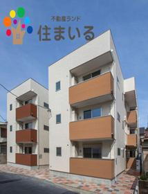愛知県名古屋市南区道徳新町７ 3階建 築3年4ヶ月