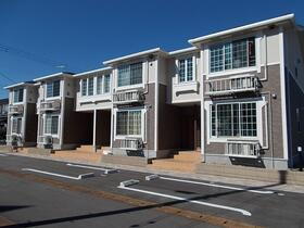新潟県阿賀野市金田町 2階建