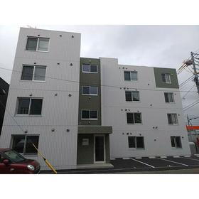 北海道札幌市西区二十四軒一条２ 4階建 築3年4ヶ月