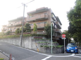 愛知県名古屋市昭和区汐見町 地上3階地下1階建 築33年9ヶ月