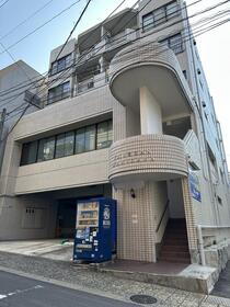 ファルバンワキサカ