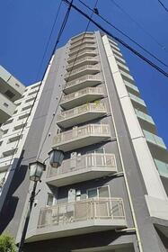 東京都新宿区市谷柳町 地上13階地下1階建 築15年11ヶ月