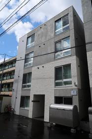 北海道札幌市中央区南七条西１０ 4階建 築5年6ヶ月