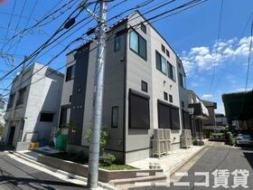 東京都杉並区成田東５ 2階建 築2年11ヶ月