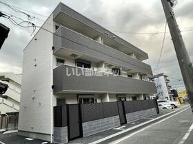 岡山県岡山市北区下伊福１ 3階建