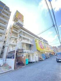 大阪府大阪市淀川区木川東４ 築42年7ヶ月 7階建