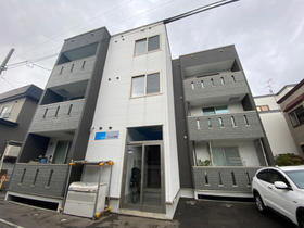 北海道札幌市東区本町一条４ 3階建 築6年7ヶ月