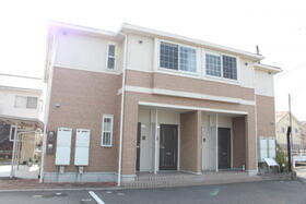 滋賀県東近江市市子殿町 2階建 築16年8ヶ月