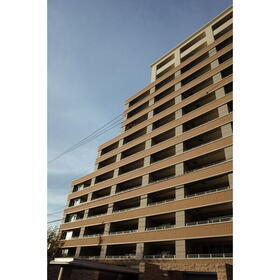 愛知県名古屋市千種区高見２ 賃貸マンション