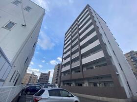 ポーシェガーデン５ 10階建