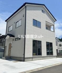 平字七軒町　新築一戸建て貸家