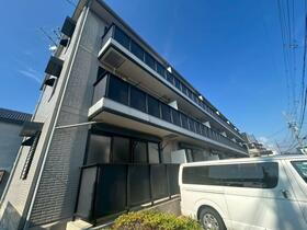 大阪府堺市北区長曽根町 3階建 築24年11ヶ月