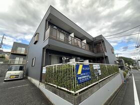 アドニスウエスト