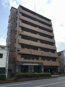 千葉県浦安市猫実５ 8階建 築17年2ヶ月