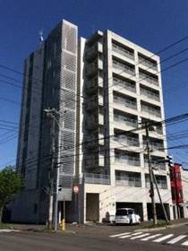 北海道札幌市東区北十四条東１３ 9階建 築17年4ヶ月