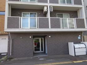 北海道札幌市中央区北一条西２５ 5階建 築9年2ヶ月