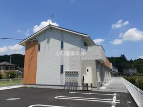 栃木県足利市小俣町 2階建 築1年11ヶ月