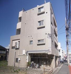 １ｓｔ　Ａｖｅｎｕｅ　Ｎ・Ｙ
