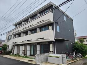 神奈川県座間市東原３ 3階建