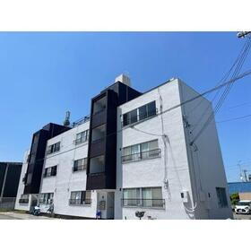 虹ヶ丘マンション 3階建