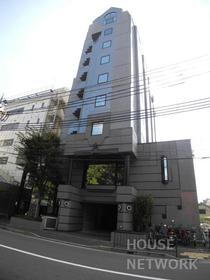 京都プラザホテル　オフィススクエア 地上9階地下1階建