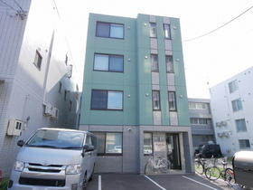 北海道札幌市白石区菊水四条２ 4階建 築5年3ヶ月