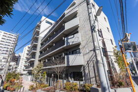 東京都品川区大崎４ 8階建 築2年5ヶ月