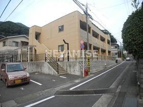 長崎県長崎市三川町 2階建 築13年
