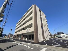 愛媛県松山市西垣生町 5階建 