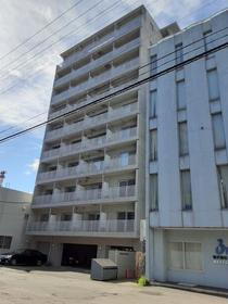 北海道札幌市中央区北五条西１２ 10階建 築19年2ヶ月