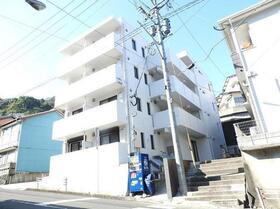 ＭＯＤＥＲＮ　ＰＡＬＡＺＺＯ　出雲 4階建