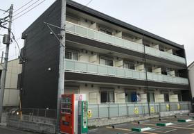 神奈川県厚木市泉町 3階建 築8年4ヶ月