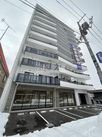 北海道札幌市白石区平和通３丁目北 10階建 築1年5ヶ月