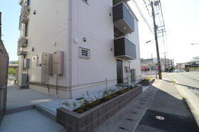 福岡県福岡市城南区長尾３ 3階建 築5年3ヶ月