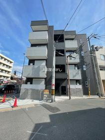 大阪府大阪市平野区平野上町２ 4階建 