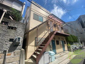 兵庫県神戸市中央区中山手通４ 3階建 築27年9ヶ月