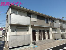 三重県鈴鹿市住吉町 2階建