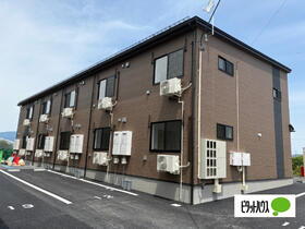 山形県東根市本丸西２ 賃貸アパート