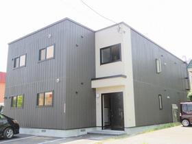 北海道札幌市西区西野六条６ 2階建 築7年