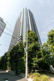 東京都港区六本木３ 地上39階地下1階建
