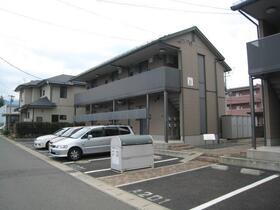 クレセント白山Ｂ 2階建