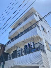 広島県福山市本庄町中１ 4階建 築33年11ヶ月