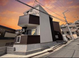 兵庫県神戸市垂水区山手４ 2階建 築4年3ヶ月