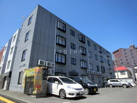 カサブランカ弐番館 4階建