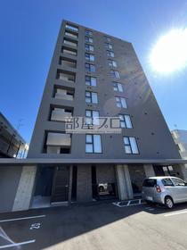 北海道札幌市豊平区平岸一条８ 10階建 築3年5ヶ月