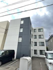 北海道札幌市西区発寒三条２ 4階建 築9年6ヶ月