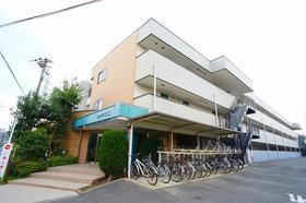 神奈川県鎌倉市小袋谷２ 3階建 築22年3ヶ月