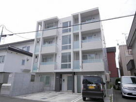 北海道札幌市白石区東札幌二条４ 4階建 築8年10ヶ月