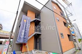 ＬｕＸｅ中津 3階建